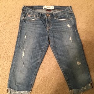 Hollister Capri